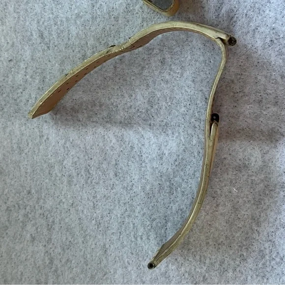 LOUIS VUITTON Cream Ivory Vernis Patent Leather WATCH BAND NO Metal Buckle - Picture 14 of 14